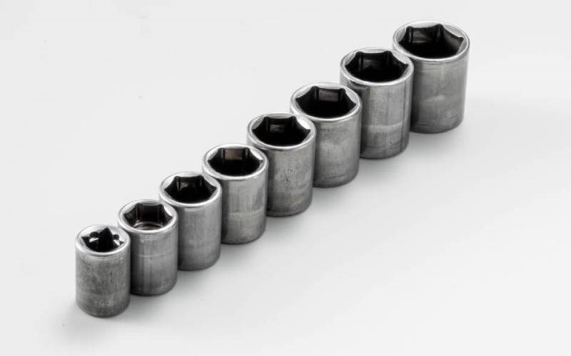Short socket