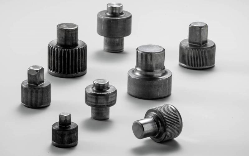 D-shaped head socket