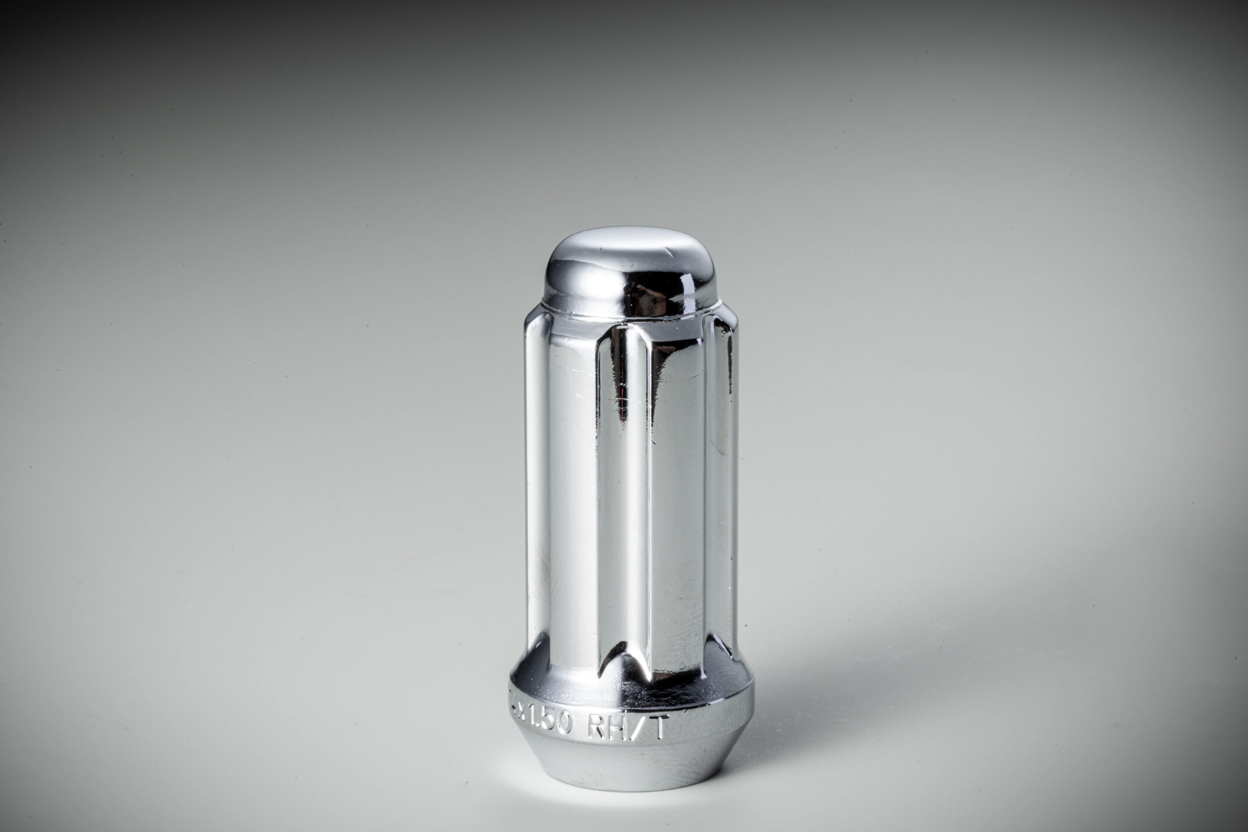 LARGE SPLINE WHEEL NUT